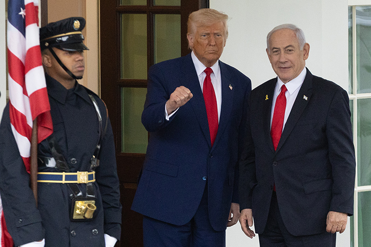 «Трамп сейчас очень недоволен Нетаньяху: он срывает его мирные договоренности по Газе, о которых американский президент уже успел всем рассказать»