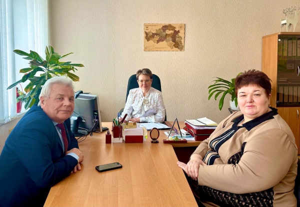 По вопросам трехстороннего соглашения