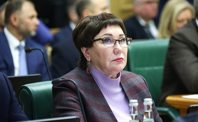 Елена Перминова