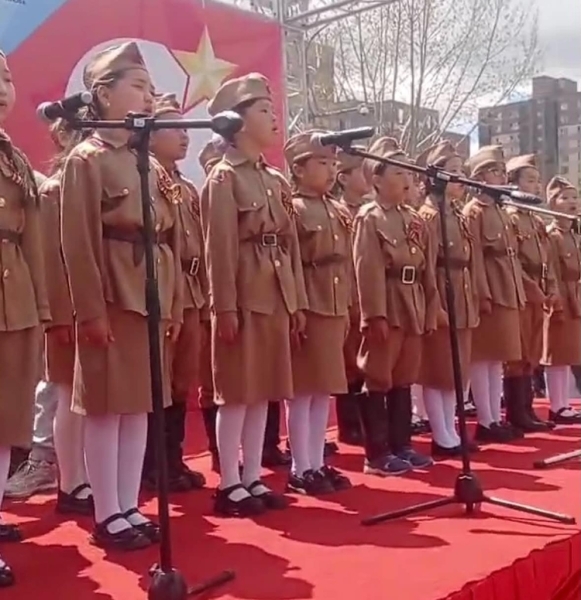 В Улан-Баторе прошли торжественные мероприятия в честь Дня Победы