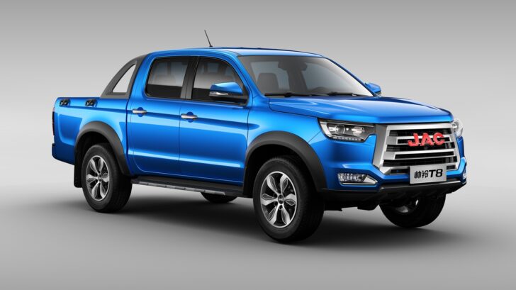 JAC T8