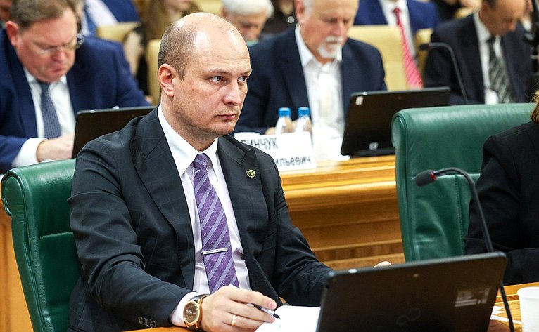 Заседание Совета по вопросам развития Дальнего Востока, Арктики и Антарктики на тему «Правовое регулирование вопросов обращения с отходами производства и потребления в населенных пунктах Арктики»