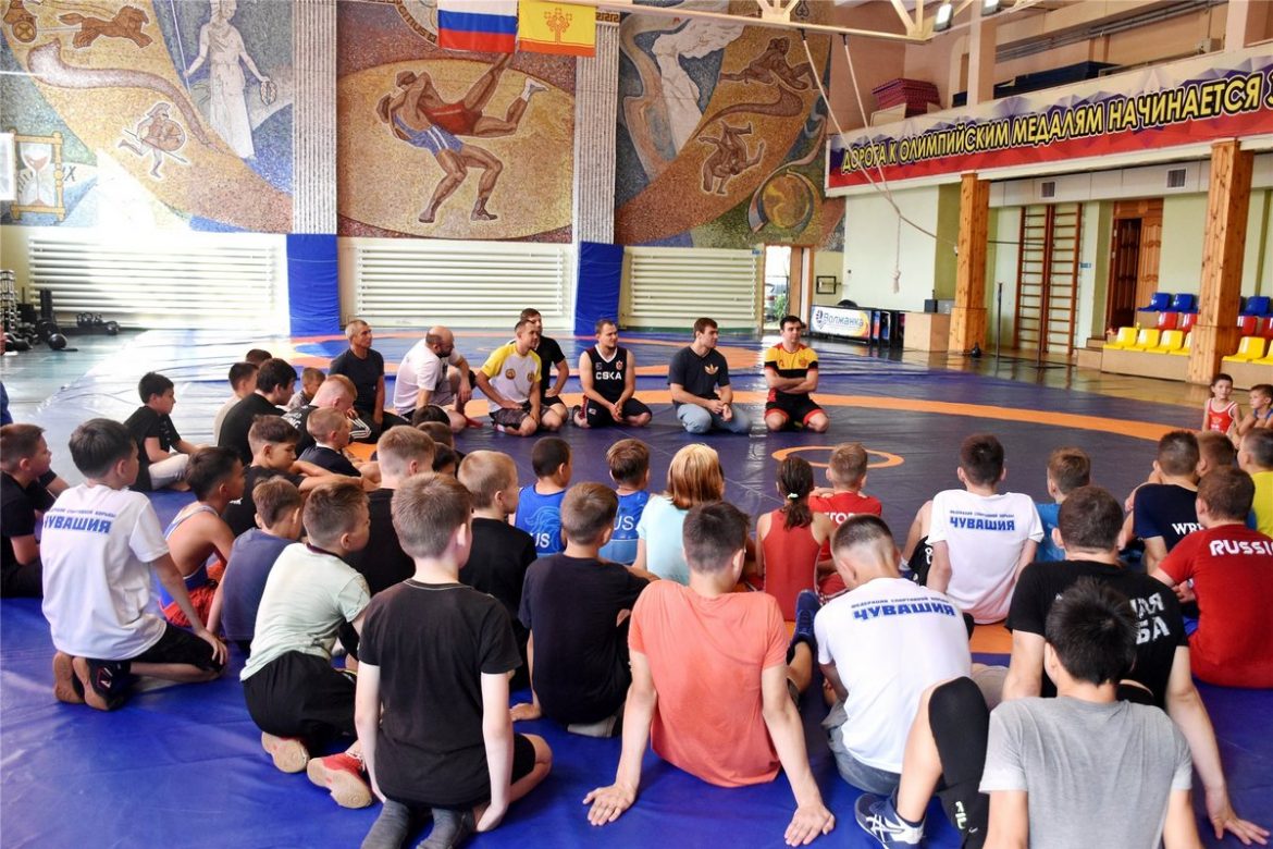Спортшкола шаран. Спортивная школа. Спортивная школа олимпийского резерва 1. Спортшкола Суоярви. Олимпийский резерв.