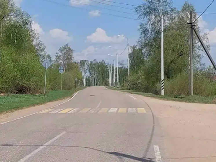 В деревне Спас-Деменского района полностью осветили дорогу