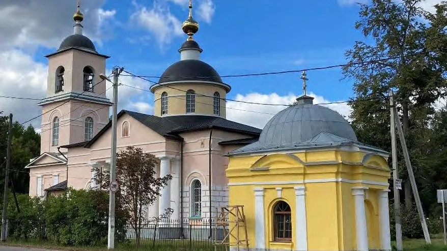 Новоникольский храм на горах Саратов