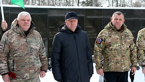 Члены Общественной палаты Ярославской области посетили Госпиталь ветеранов войн в годовщину начала специальной военной операции