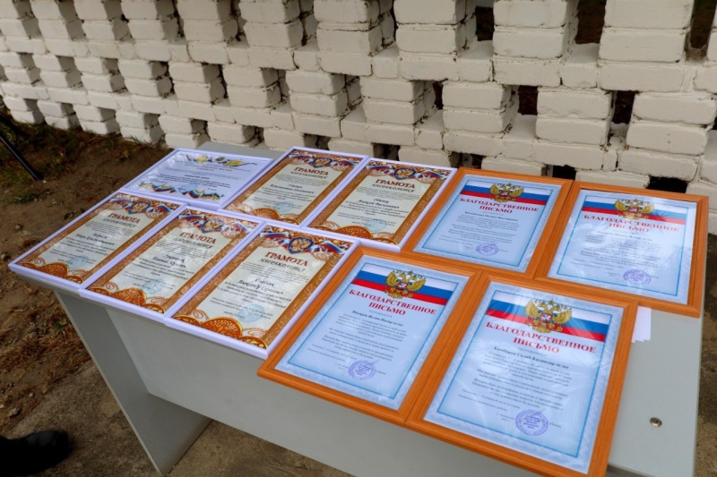 Вечное дежурство: в ЕАО открыли памятник пожарному автомобилю