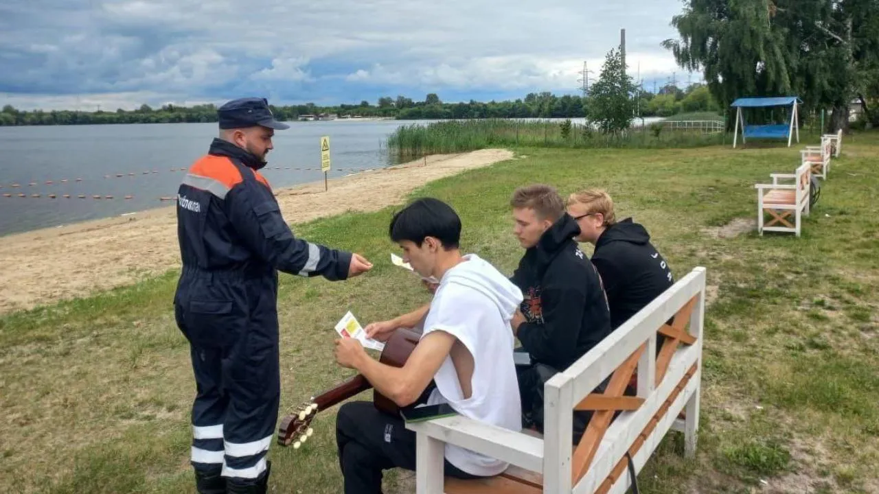 Безопасность на водоемах фото