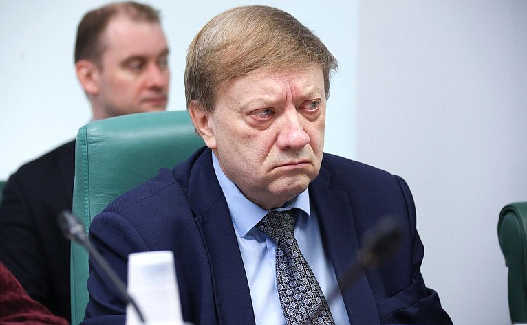 Круглый стол Комитета СФ по социальной политике на тему «Детский туризм: проблемы и перспективы, координация межведомственного взаимодействия»