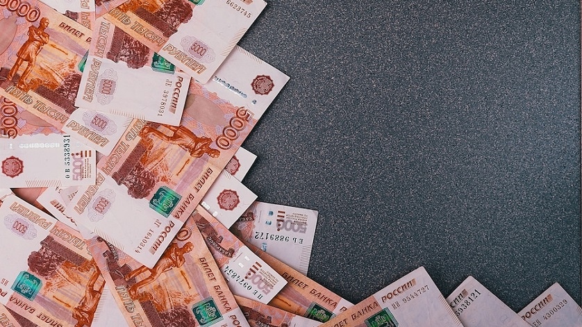 Полмиллиона в долг: амурчанка смогла вернуть свои сбережения только через суд - gtrkamur.ru