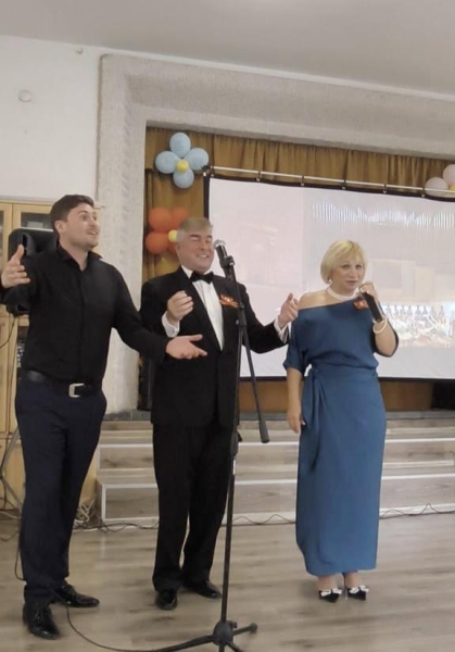 «Зрители не могли сдержать слёз». В городах Болгарии проходят концерты «С песней к Победе!» 