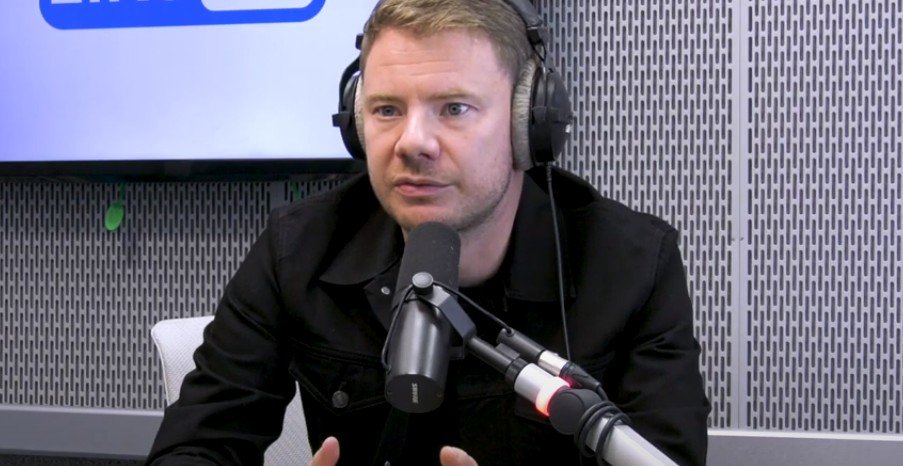 диджей смэш новогодняя. андрей леонидович ширман. ширман дж смеш. диджей смэш волна. диджей смэш новогодняя.