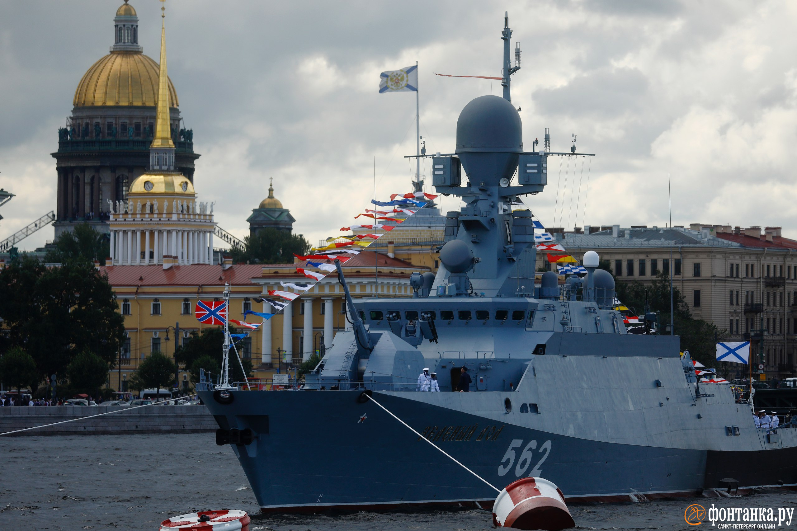 парад кораблей в санкт петербурге