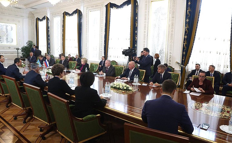 Встреча Председателя Совета Федерации Валентины Матвиенко с Председателем Сената Парламента Республики Казахстан Мауленом Ашимбаевым