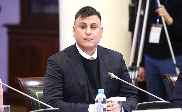 «Модно быть здоровым». IV Международный форум «Содружество моды»