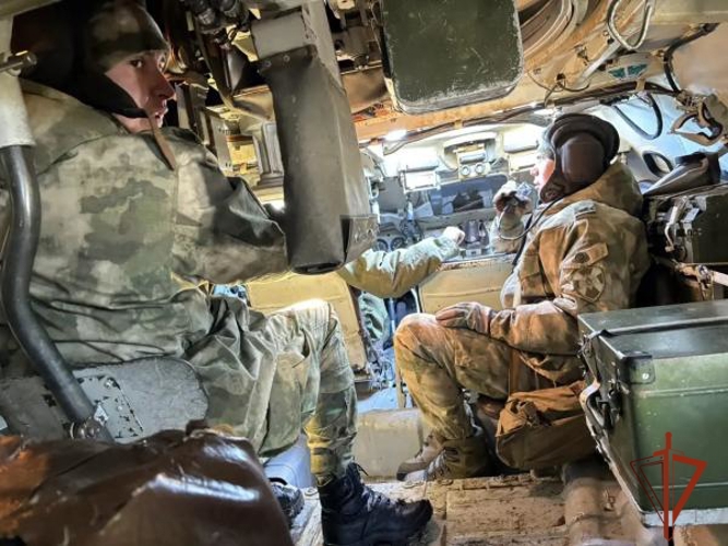 В Омске завершились учебно-методические сборы с командирами взводов, имеющих на вооружении БТР 