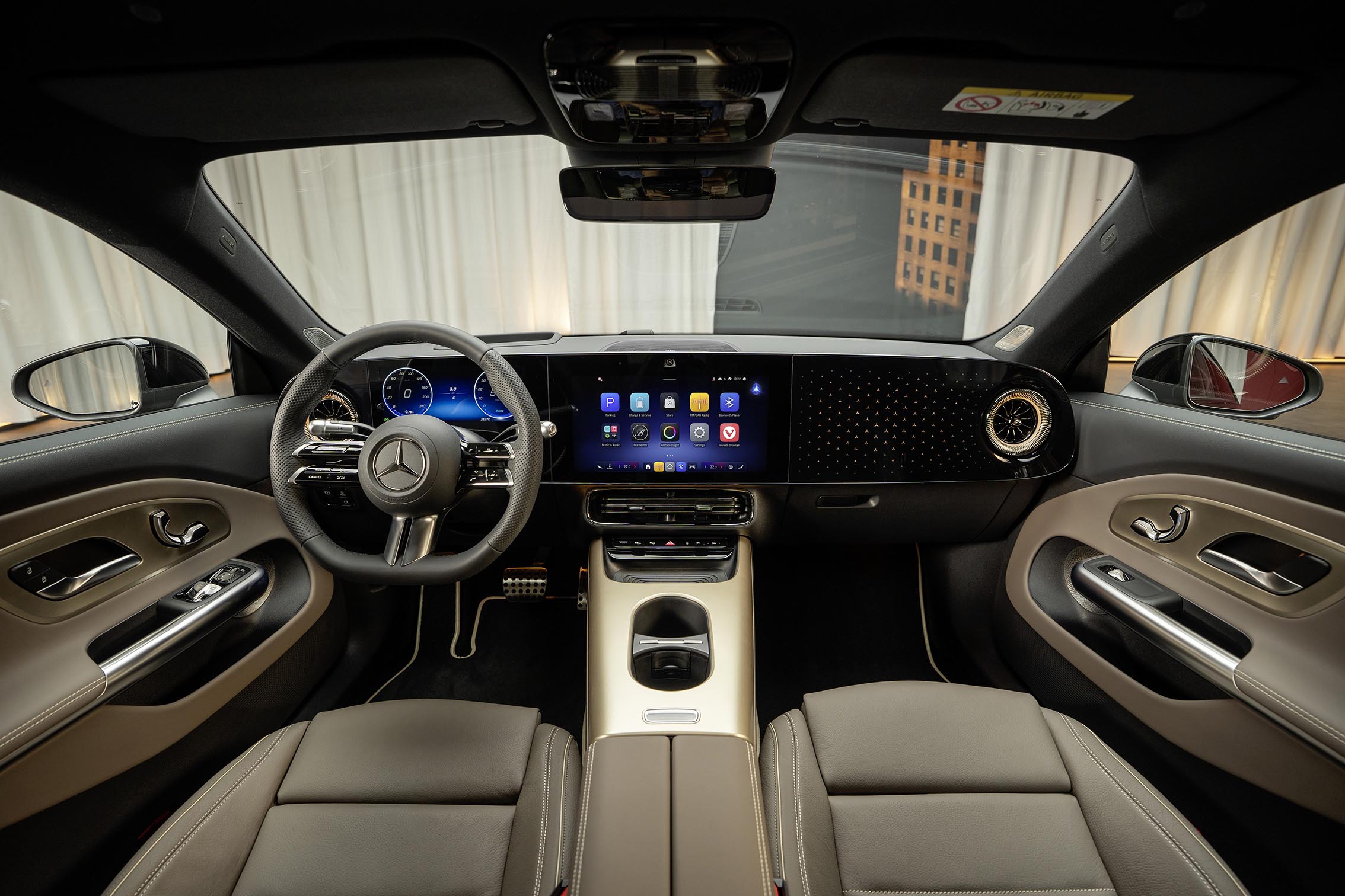 Новый электромобиль Mercedes-Benz CLA