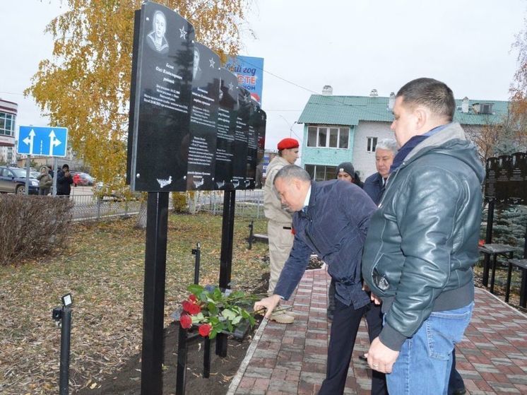 В Башкирии появились шесть плит в память о погибших в зоне СВО