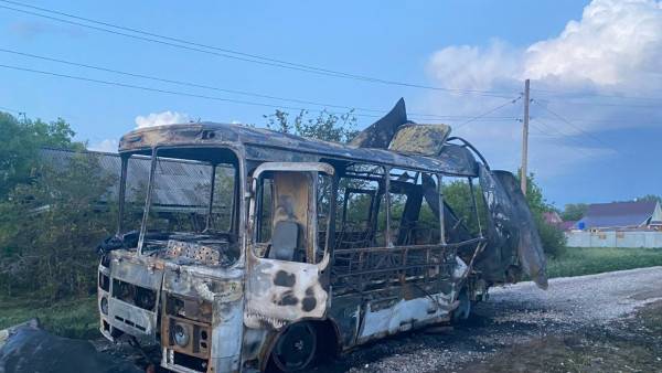 Причины пожара в автобусе с 24 детьми в салоне выяснит прокуратура и СК Самарской области