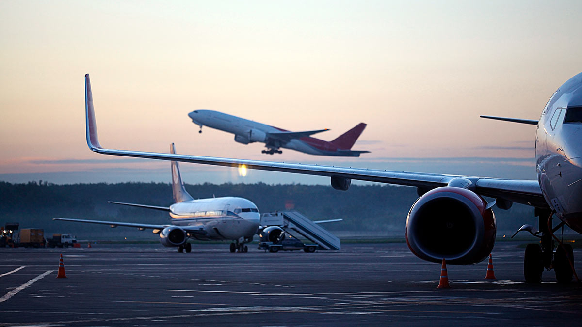 Глава Росавиации рассказал об условиях открытия закрытых аэропортов