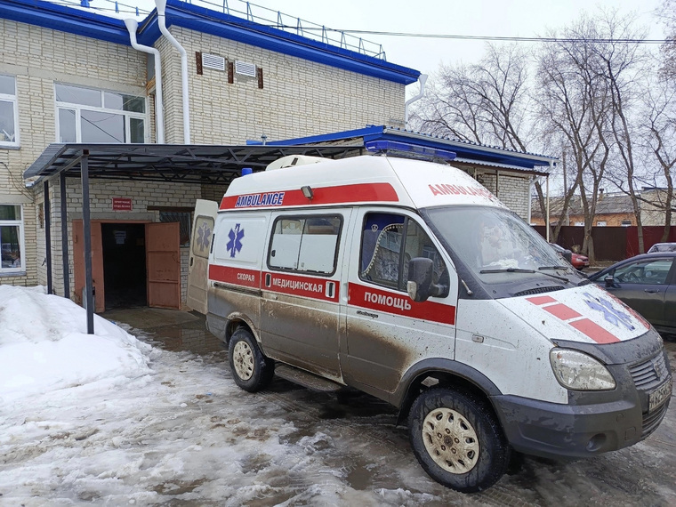 Шадринская БСМП перестала мыть автомобили скорой помощи