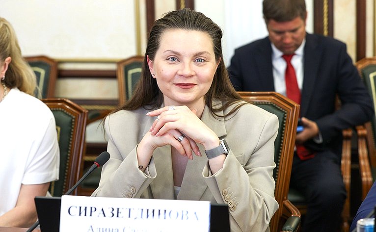 Круглый стол Комитета СФ по экономической политике совместно с Комитетом СФ по аграрно-продовольственной политике и природопользованию «Совершенствование механизмов поддержки развития виноградарства и виноделия в Российской Федерации»