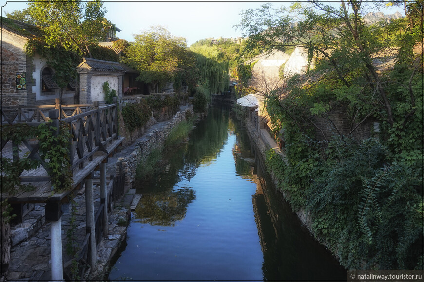 Водный город Губэй и Великая китайская стена