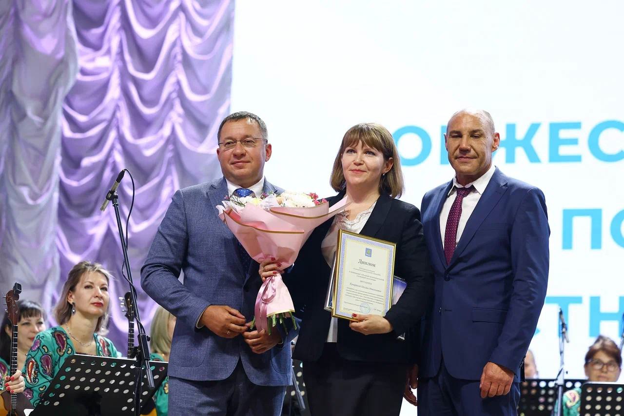  Красноярские муниципальные служащие удостоены региональных наград