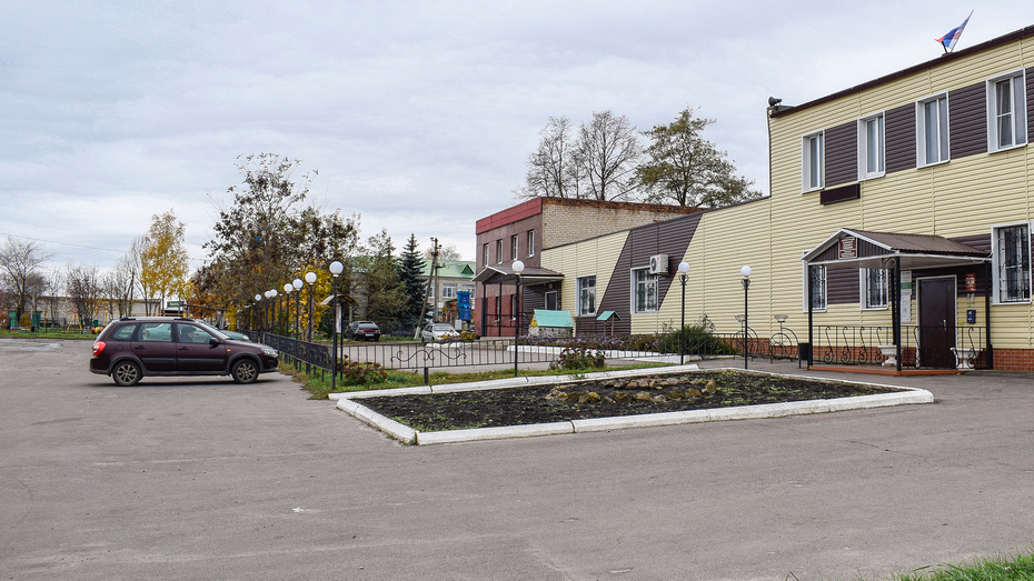 Погода село почепское. Село Лискинское. Село Лиски. Транспортная, дом 13, Лиски. Почепский район Баюры фото.