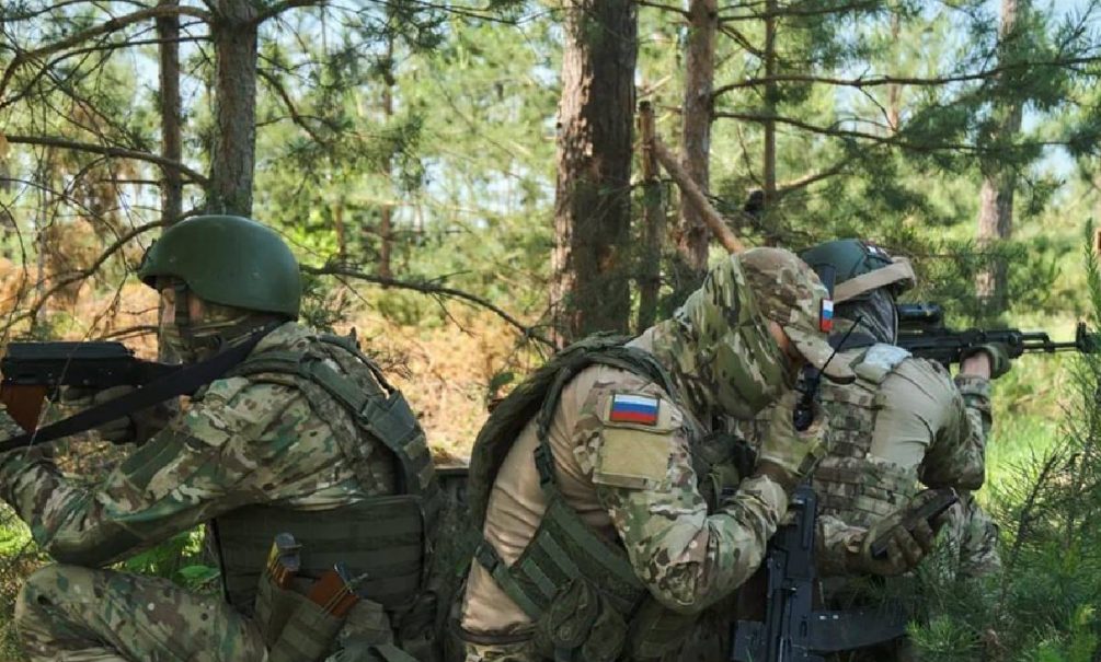 «Вы ждуны, вы ждете русских»: в ДНР российские солдаты спасли тещу американского военкора от казни ВСУ 