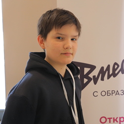 3Q1A5772-Aleynichenko.jpg