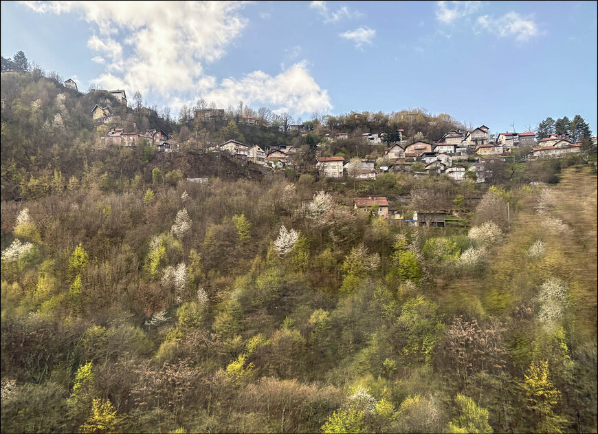 Весенняя Сербия. Фруктовые пейзажи и чудо в горах