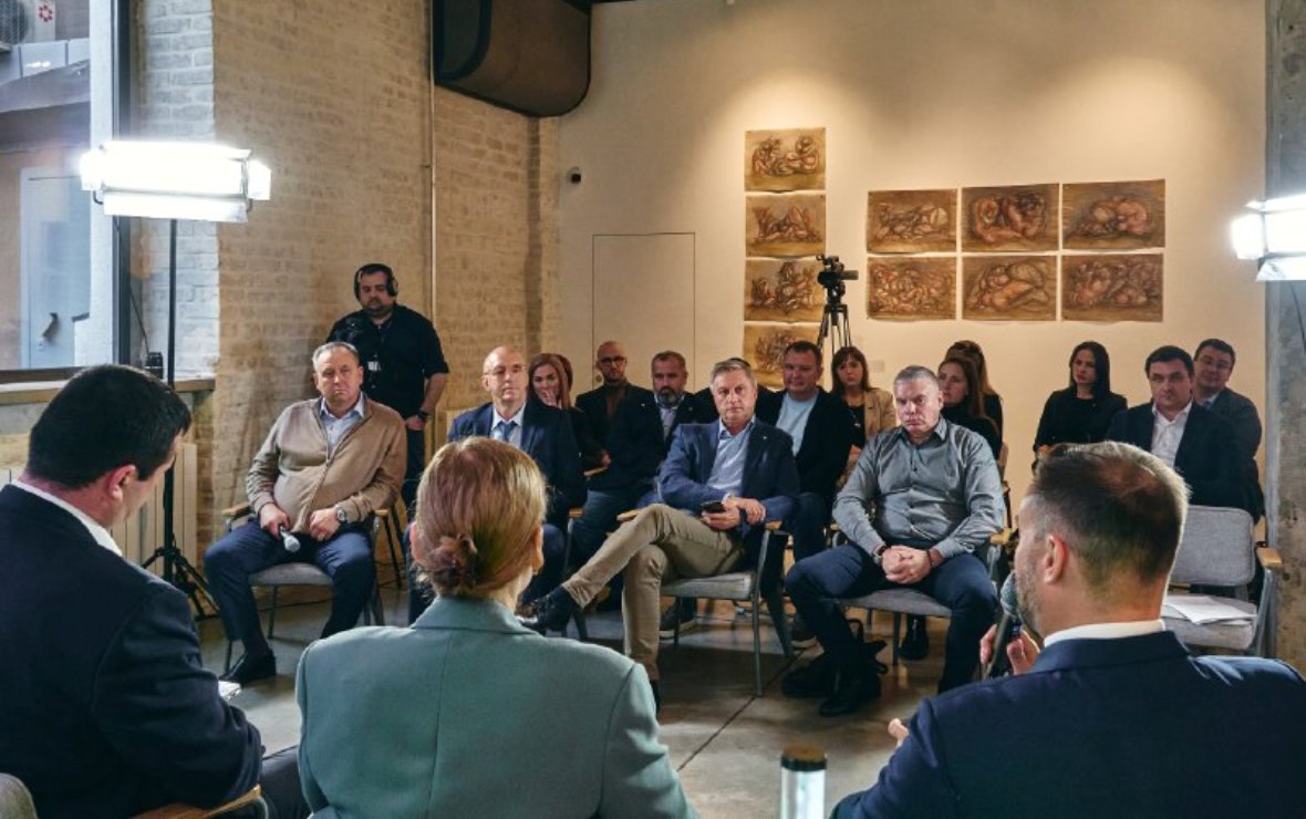 Липецкая область меняет экономику: ставка на диверсификацию, ИИ и туризм