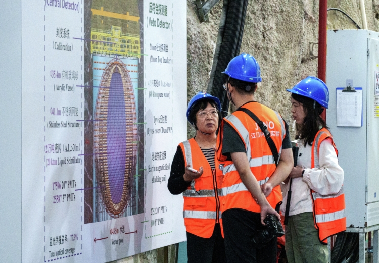 «В Китае в 2030-м году, даже может быть в 2028-м, выработка электропроизводства и потребление электроэнергии на душу населения совпадет с нами. В 10 раз население больше, чем в России, а потребление на душу будет такое же, как у нас»