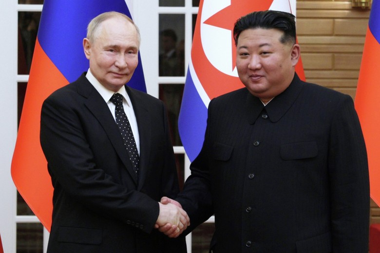 Владимир Путин и Ким Чен Ын