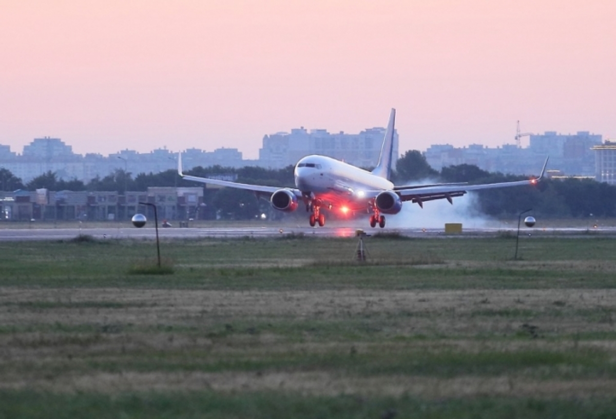 Рейс красноярск омск самолет. Atr 72 красавиа. Рейс красноярск омск самолет. Самолеты маленькие из уфы в города башкирии. Авиабилеты из красноярска.