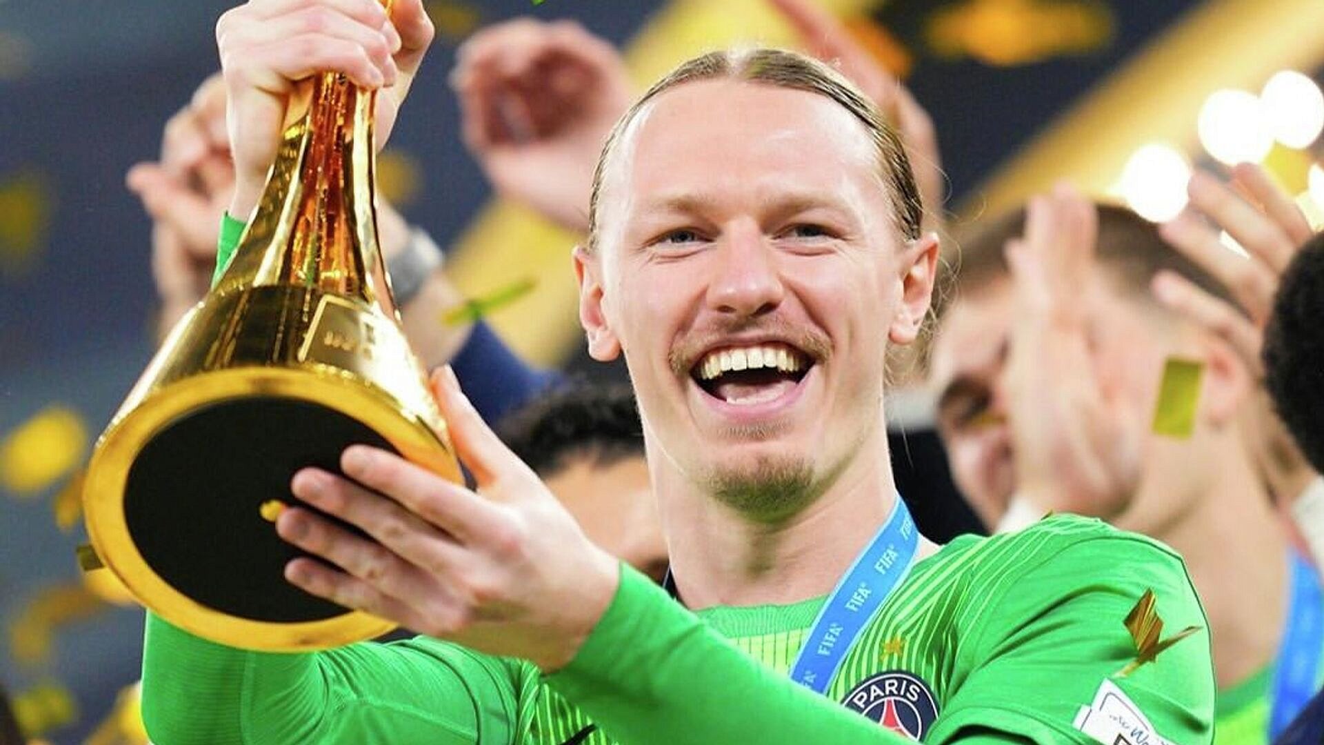 Сафонов надеется снова стать чемпионом Франции с 