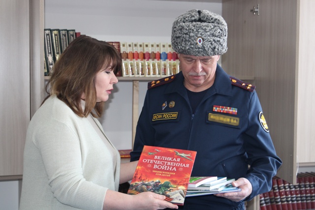 СИЗО-1 посетила Уполномоченный по правам ребенка в Омской области Елизавета Степкина