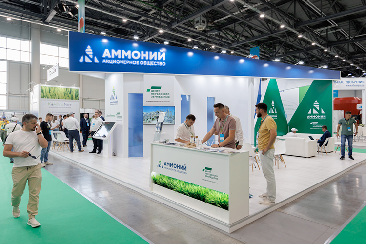 На рынке труда Менделеевска правит бал АО «Аммоний», где работают 1,6 тыс. человек. Средняя зарплата в 2024 году выросла почти на 40% и составила 143 тыс. рублей. Это самый большой показатель в нашем обзоре и по абсолютному значению, и по росту