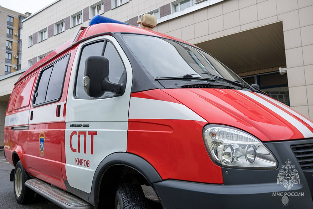 В Кирове ночью загорелся мусорный контейнер