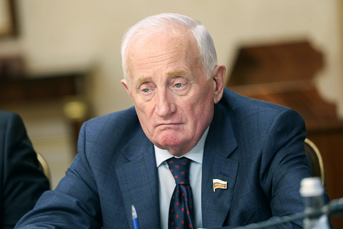 сенатор виктор кресс