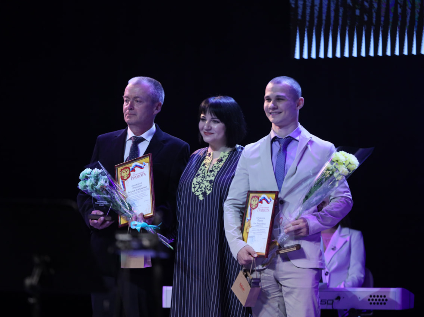 награждение врачей чита 2023. церемония награждения. награждение врачей 2019г за сибай. награждение врачей чита 2023. награждение государственными наградами.