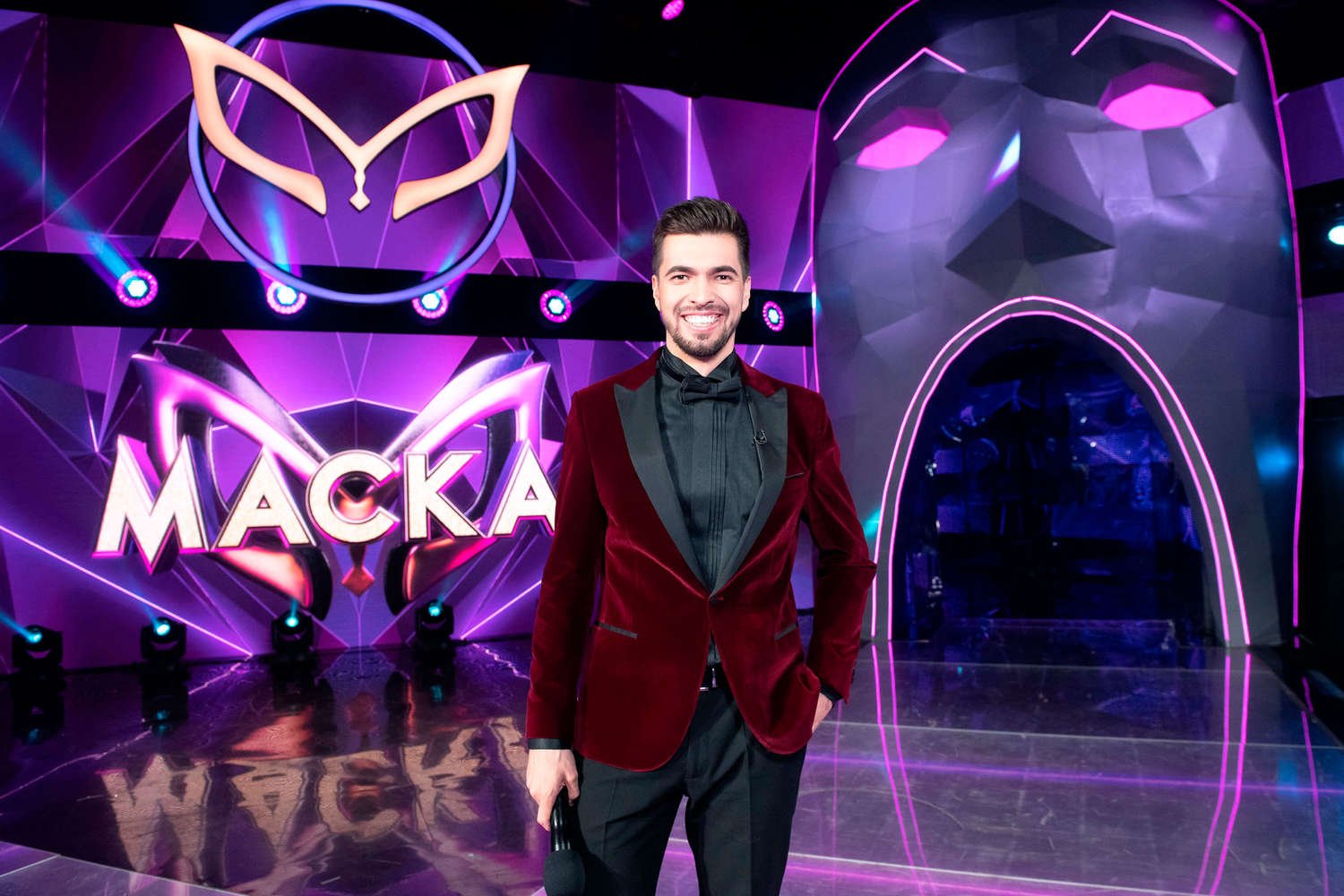 Сергей Лазарев и Дима Билан станут новыми членами жюри в финале шоу «Маска»