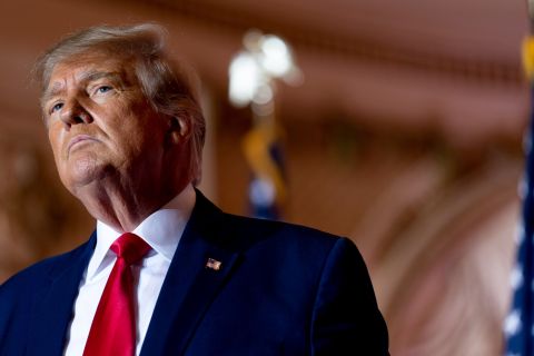 «Не сбрасывайте бомбы»: Трамп остановил Израиль на грани новой войны с Ираном