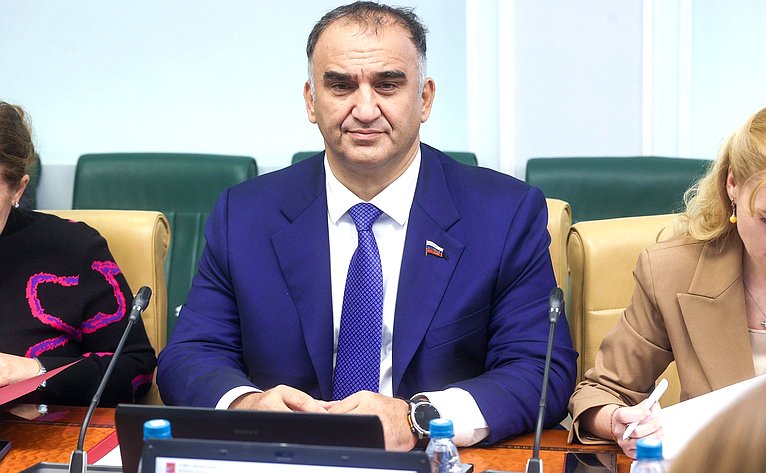 Мохмад Ахмадов