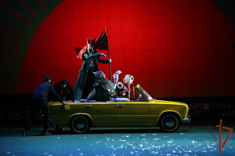 Детей росгвардейцев-участников СВО поздравили с наступающим Новым годом в Александринском театре