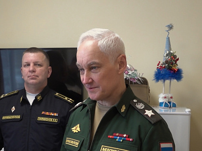 Министр обороны РФ Андрей Белоусов вручил государственные награды участникам СВО , фото 2