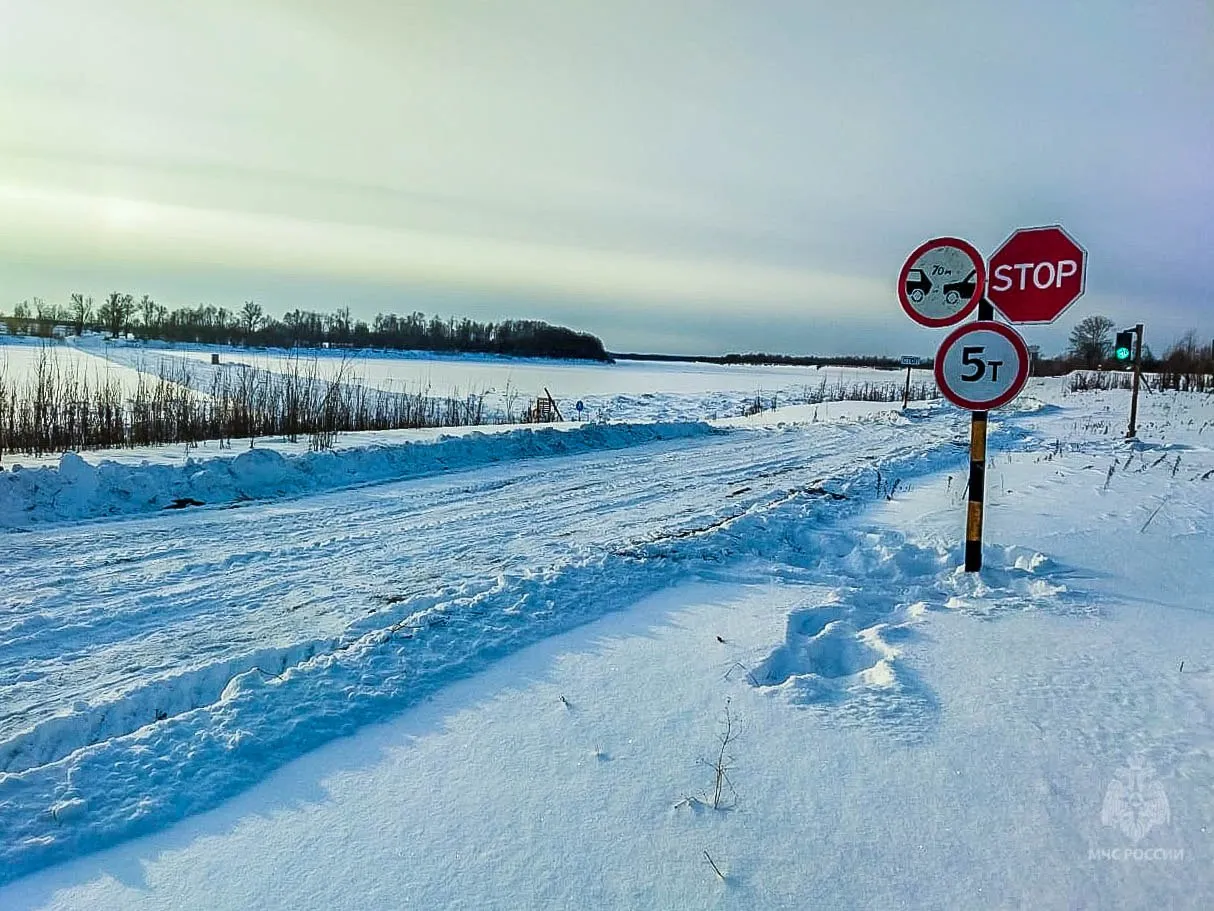 Открыта первая ледовая переправа в Омской области