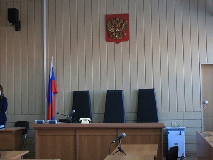 Под Новосибирском на 2 месяца арестовали отца троих детей, который зарезал знакомого