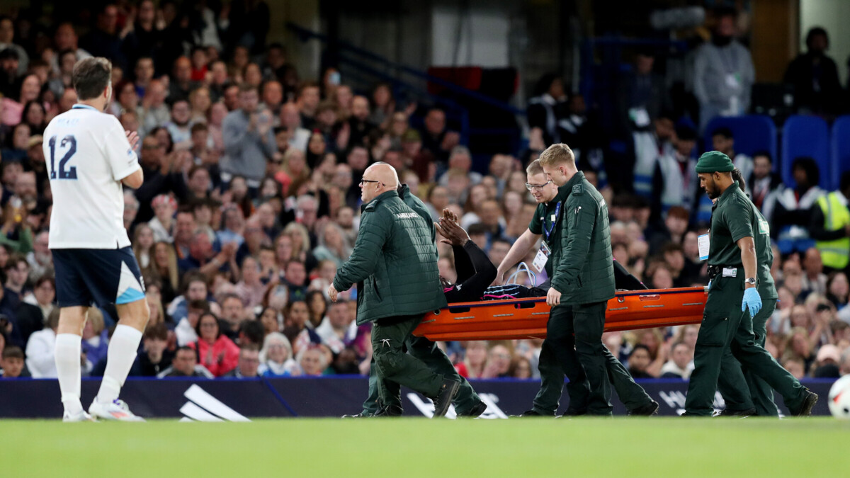 Усэйн Болт получил разрыв ахиллова сухожилия во время футбольного матча